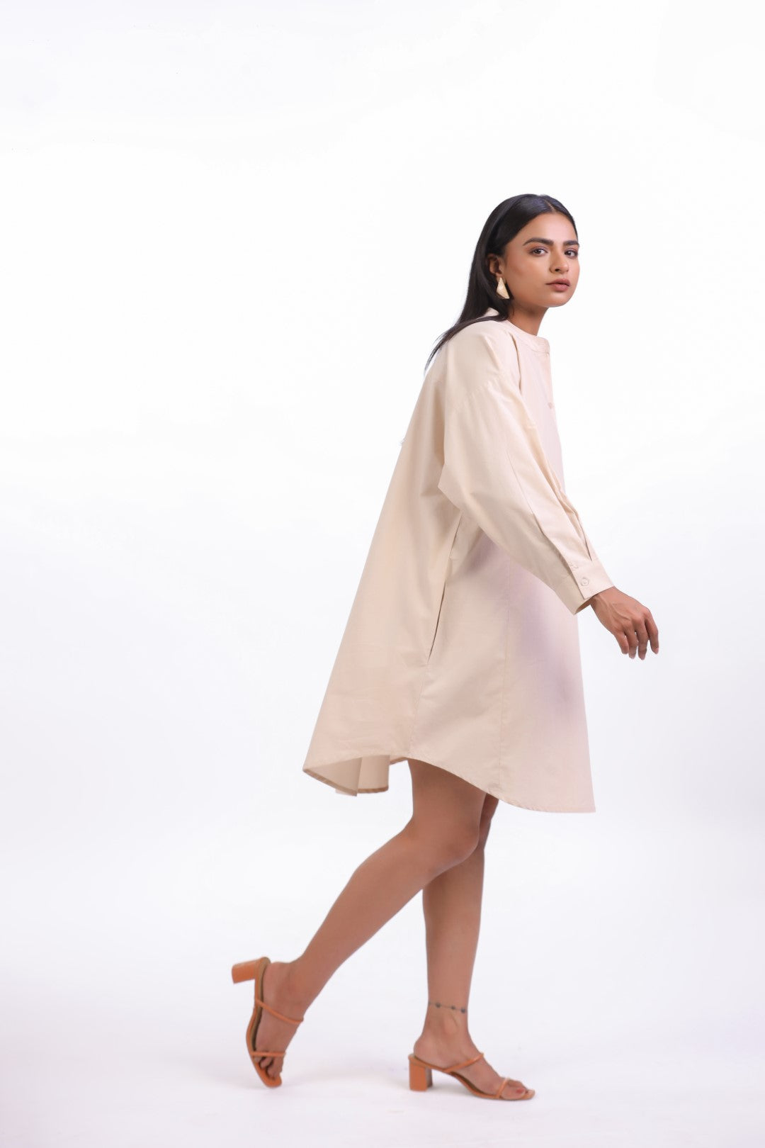 MUUN Women Beige Solid Cotton Full Sleeve Mandarin Collar Midi Dress with Pocket
