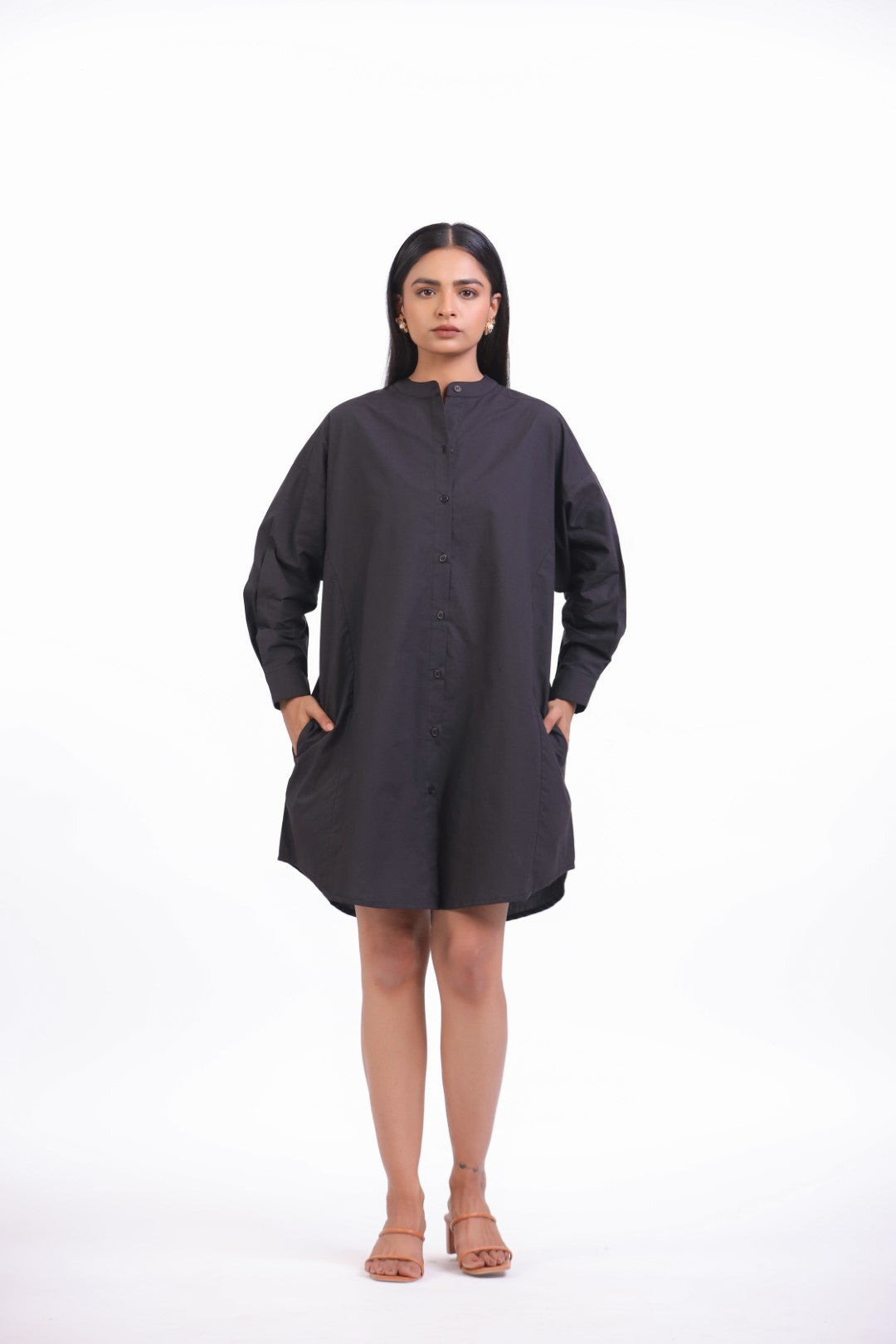 MUUN Women Black Solid Cotton Full Sleeve Mandarin Collar Midi Dress with Pocket
