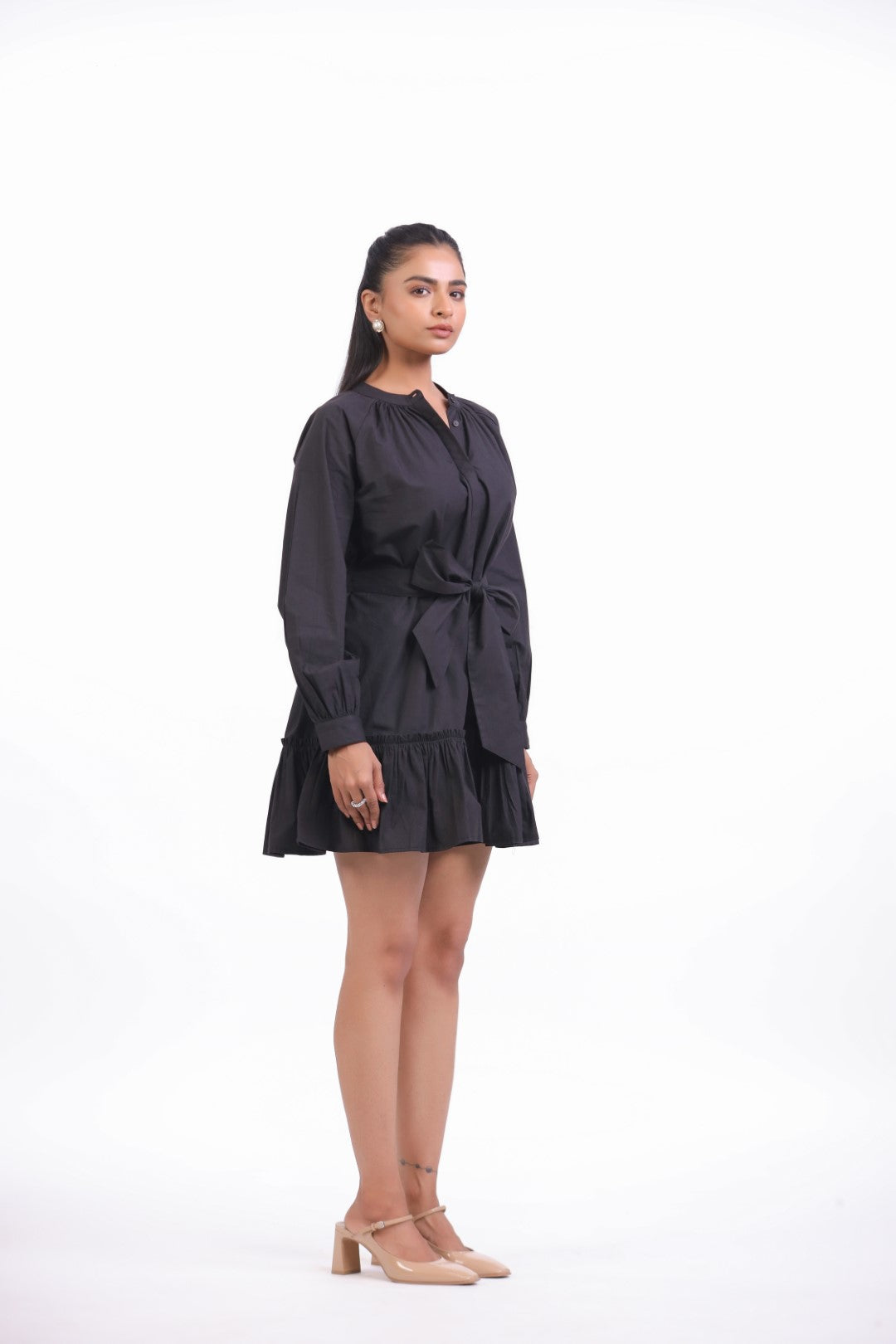 MUUN Women's Black Solid Cotton Midi Dress