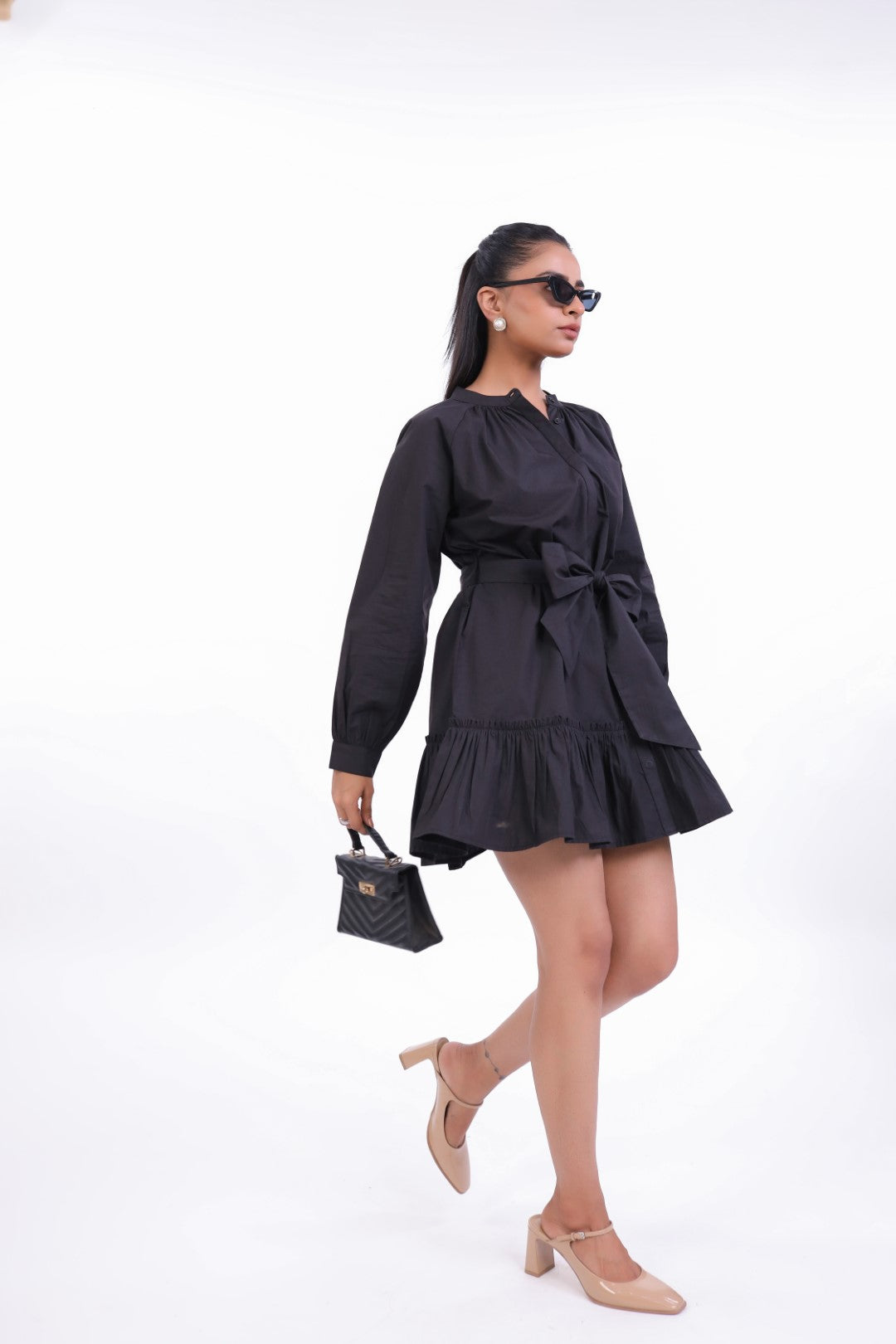 MUUN Women's Black Solid Cotton Midi Dress