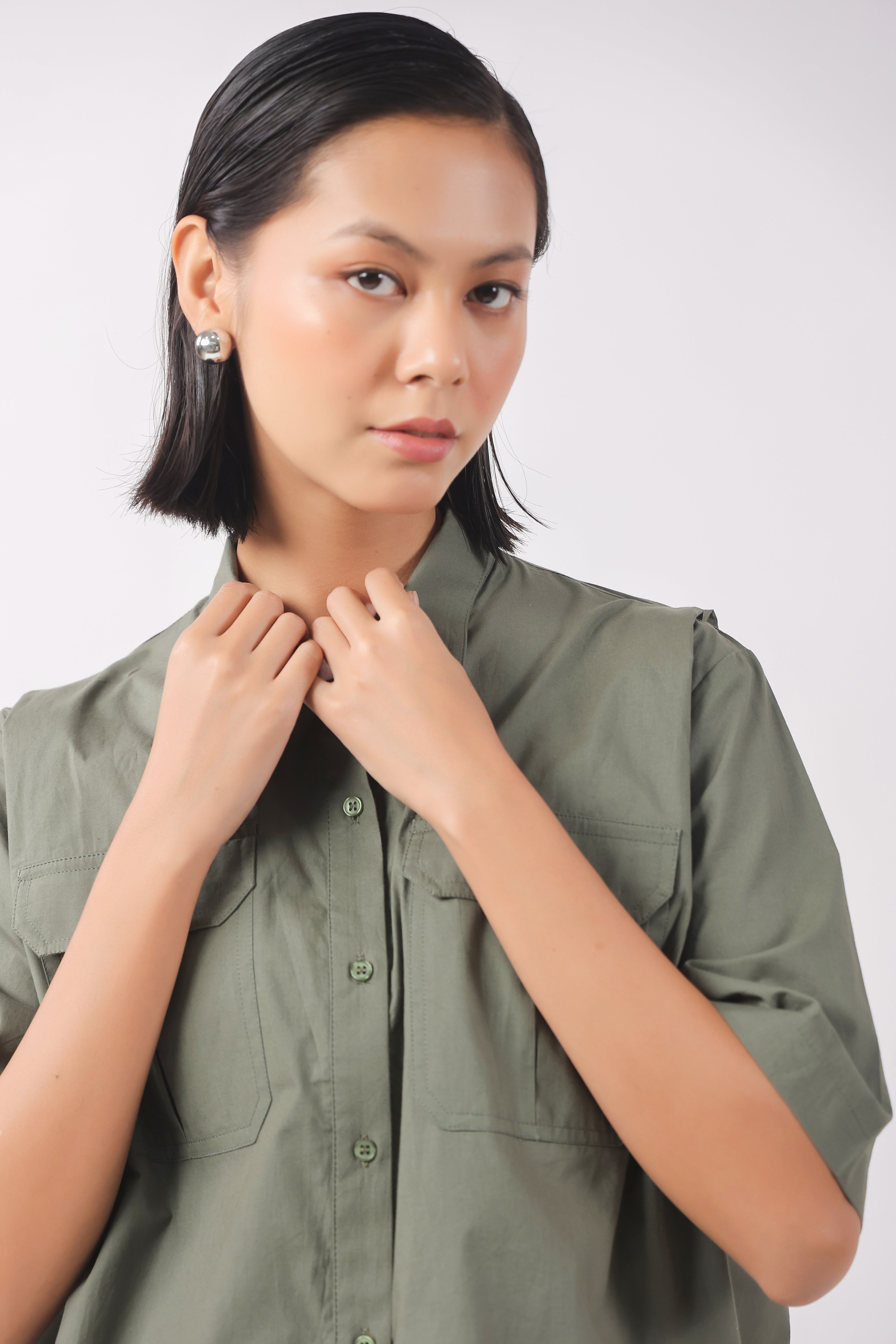 MUUN Women Green Solid Cotton Half Sleeve Shirt Collar Co-Ord Set