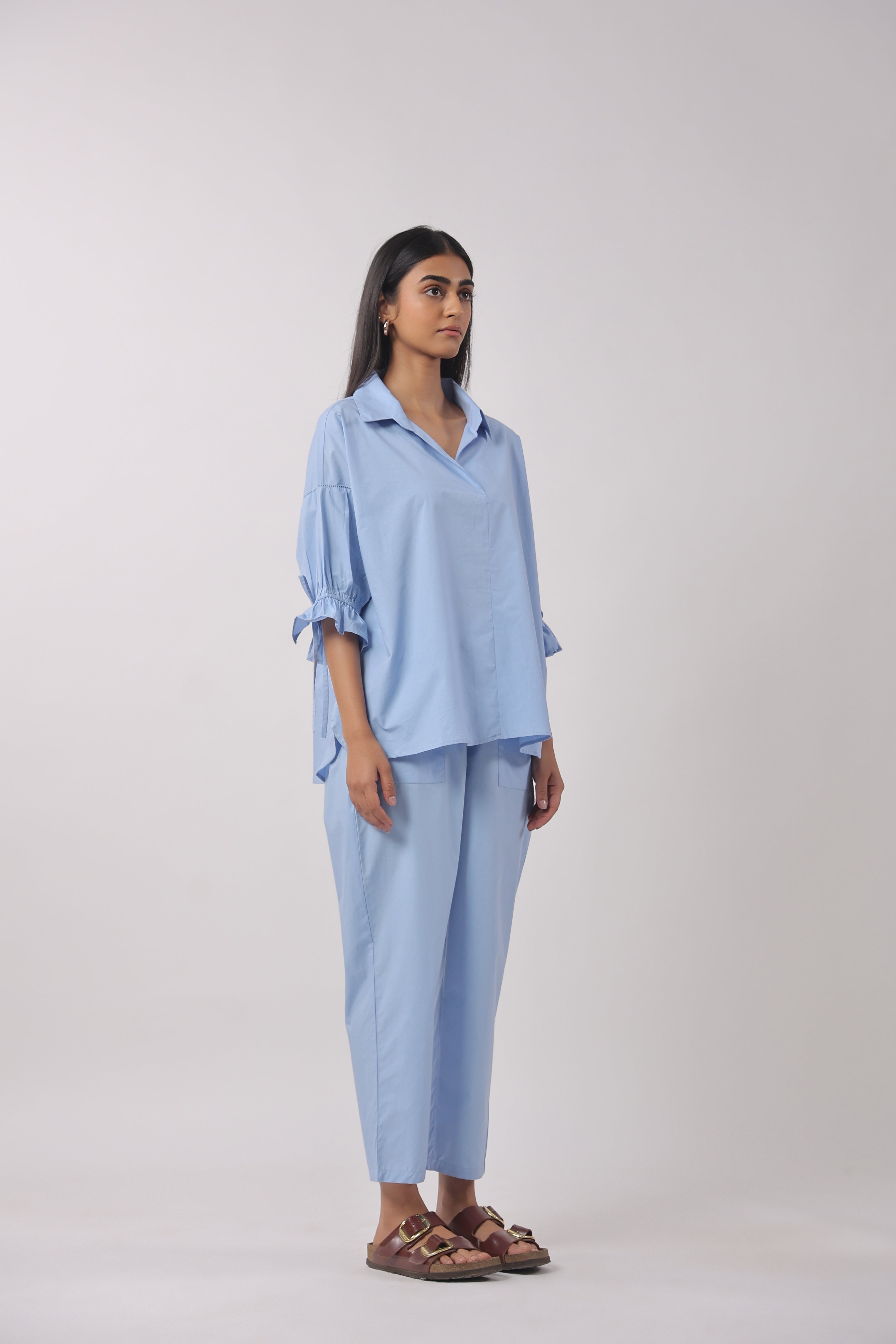 MUUN Women Blue Solid Cotton 3/4 Sleeve Shirt Collar Co-Ord Set