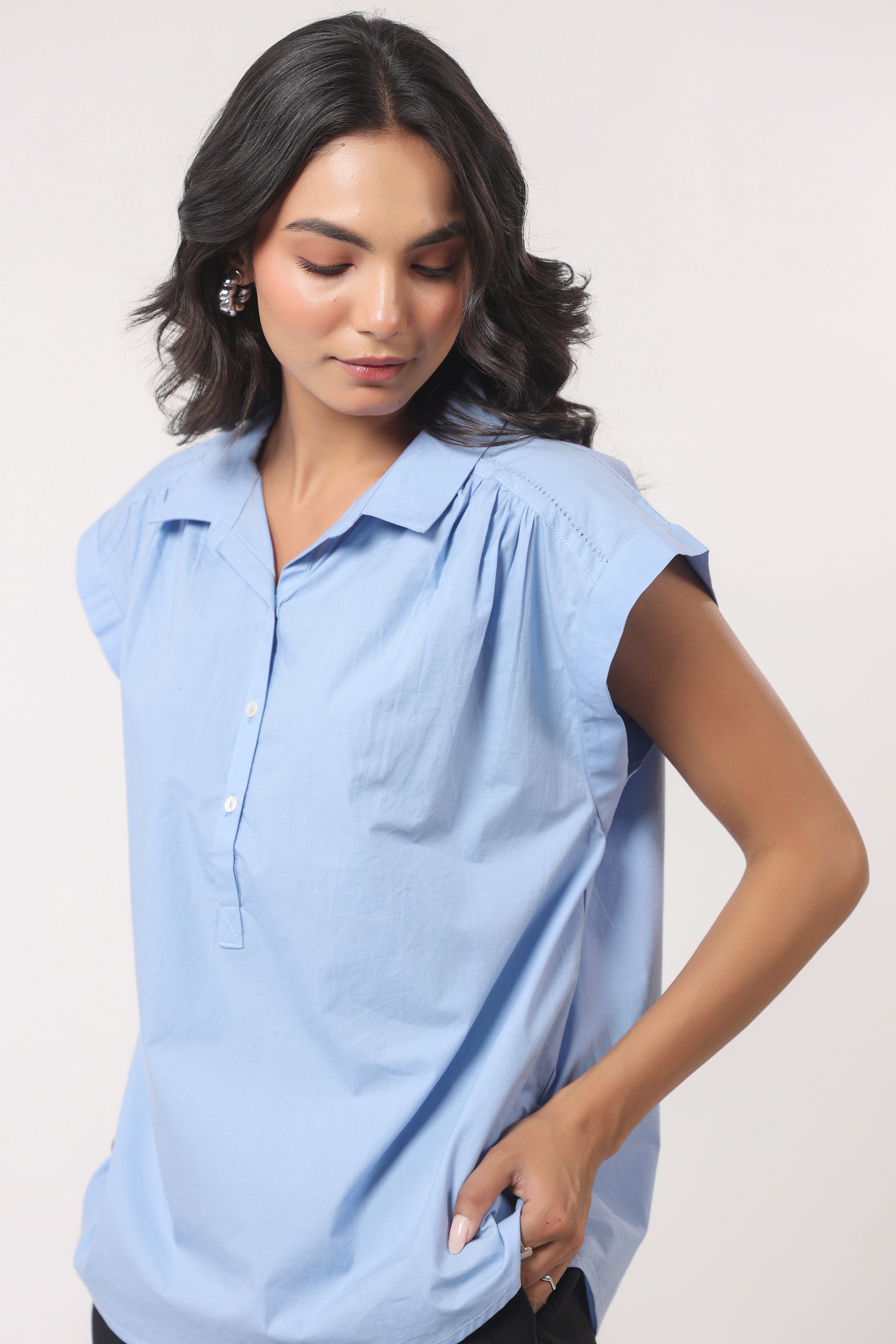 Women's blue cotton tops