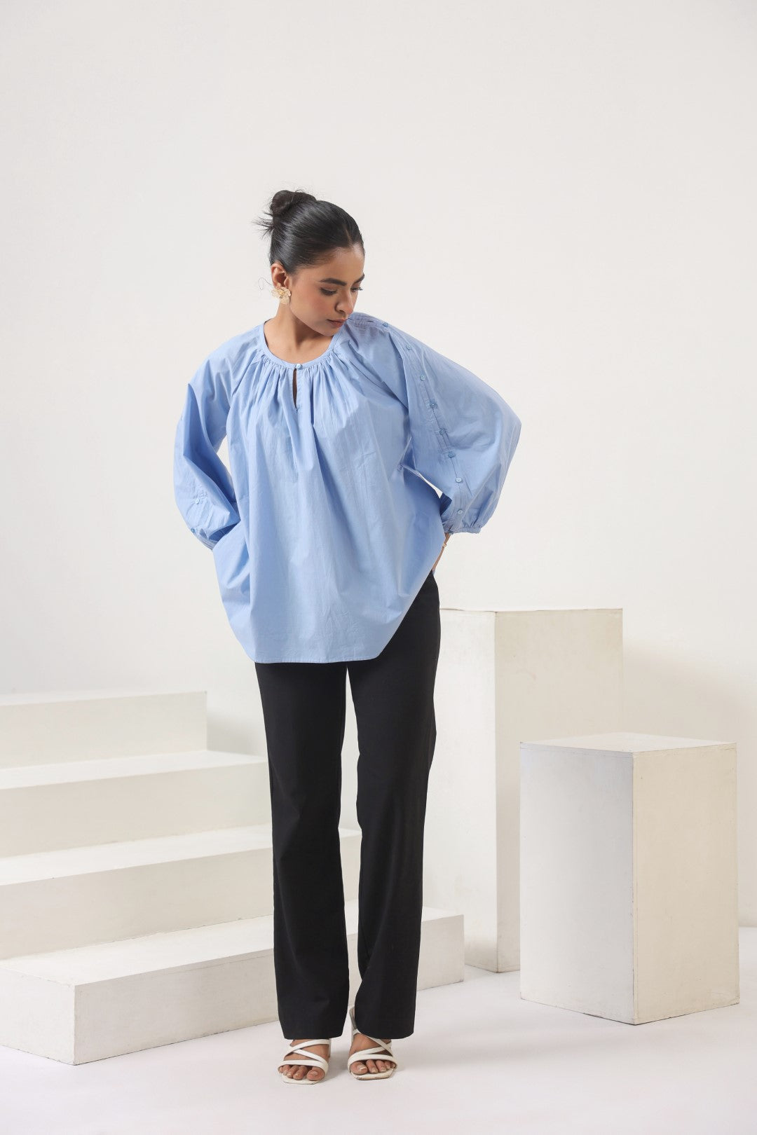 Women's blue cotton tops