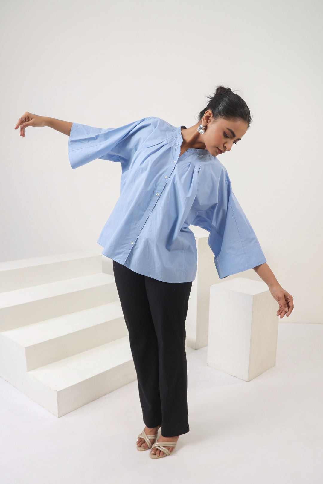 Women's blue cotton tops