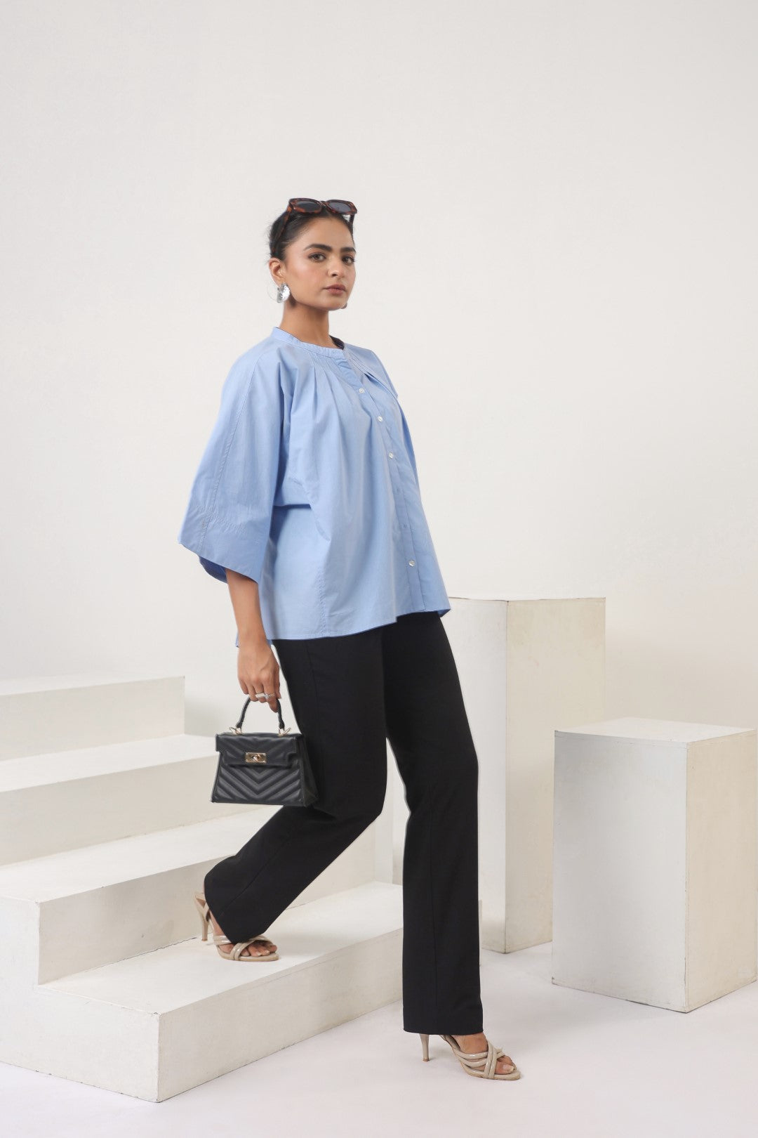 Women's blue cotton tops