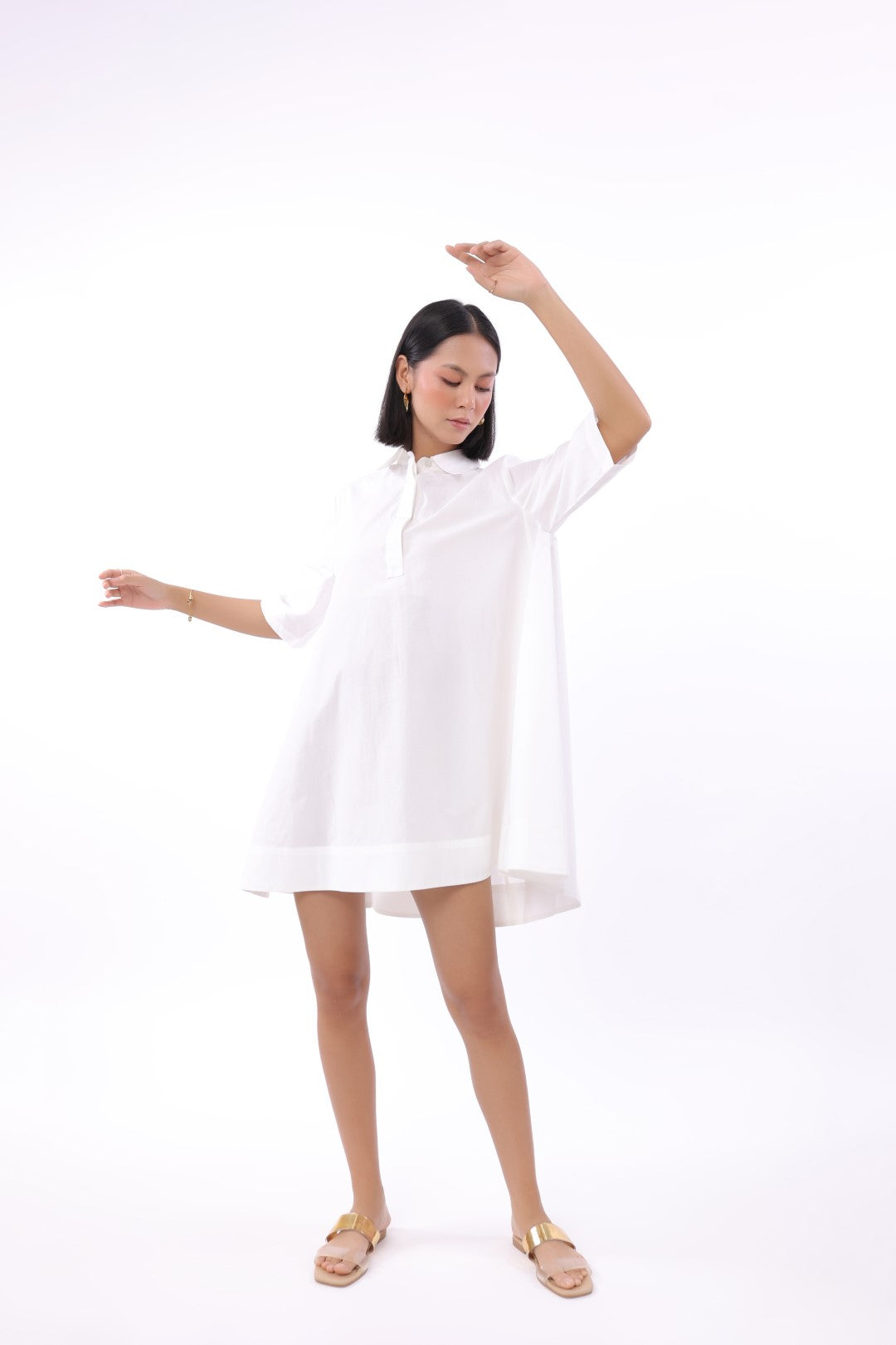 MUUN Women's White Solid Cotton Dress