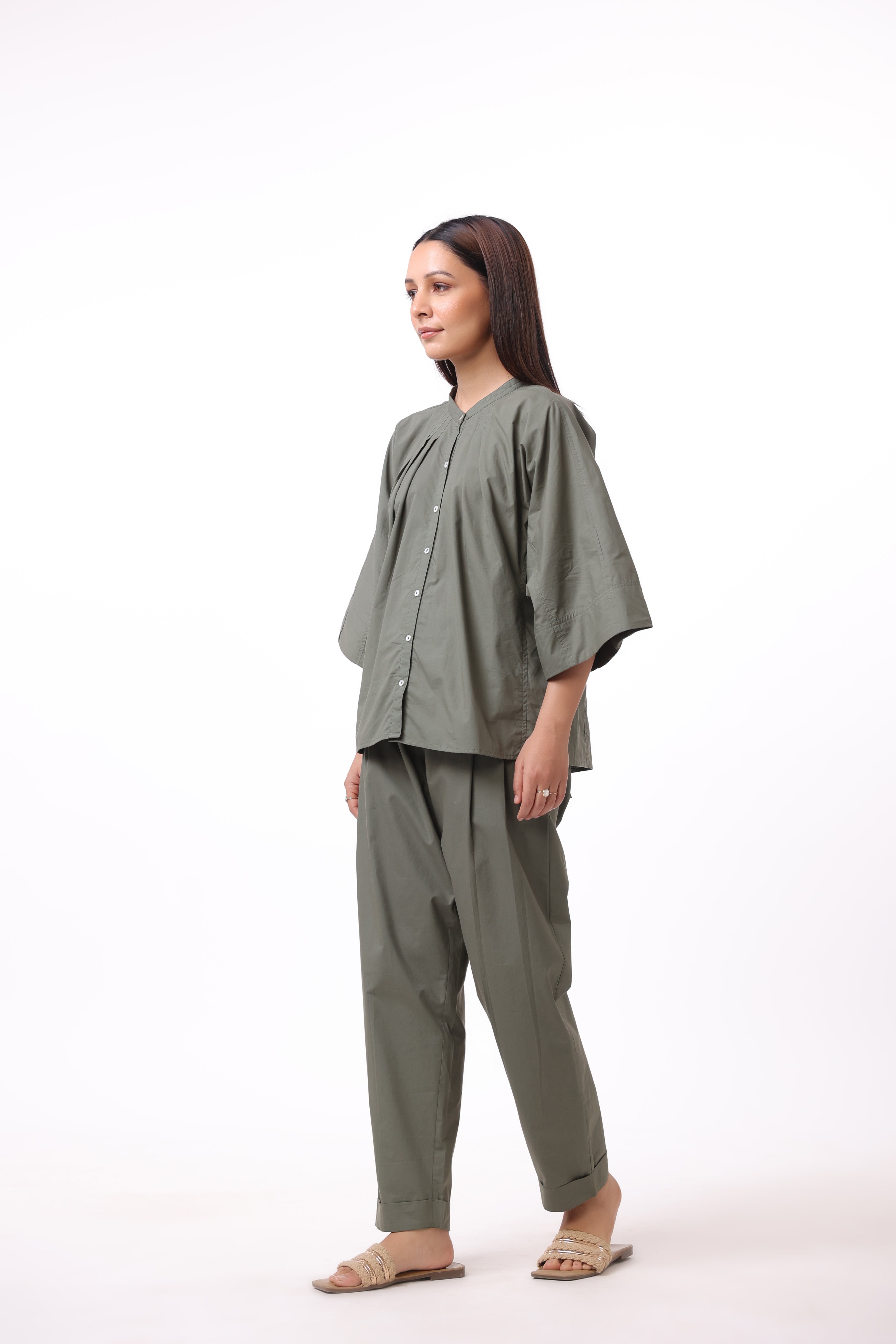 MUUN Women Green Solid Cotton Top & Pant Co-Ord Set