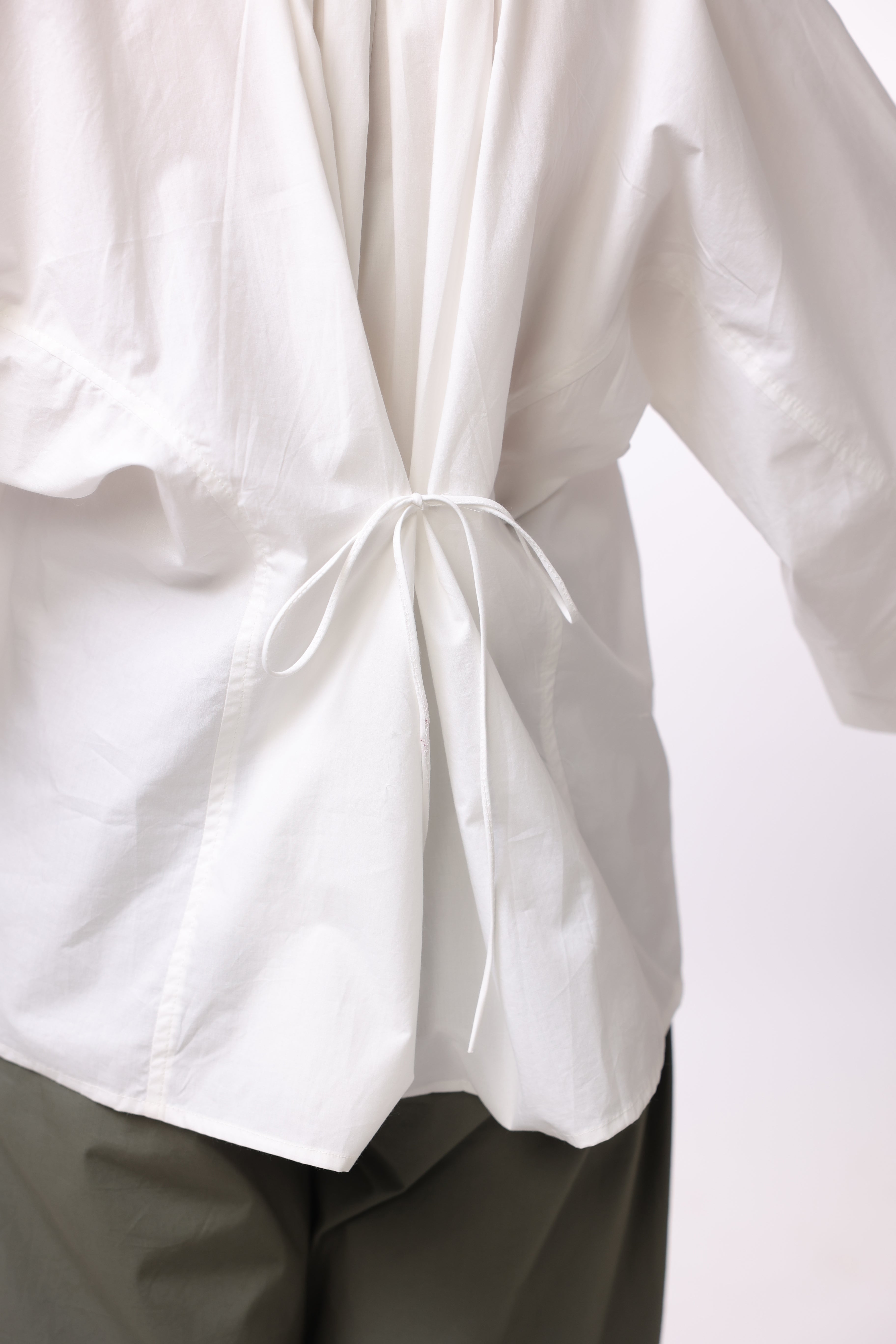 MUUN Women White Solid Cotton Top & Pant Co-Ord Set