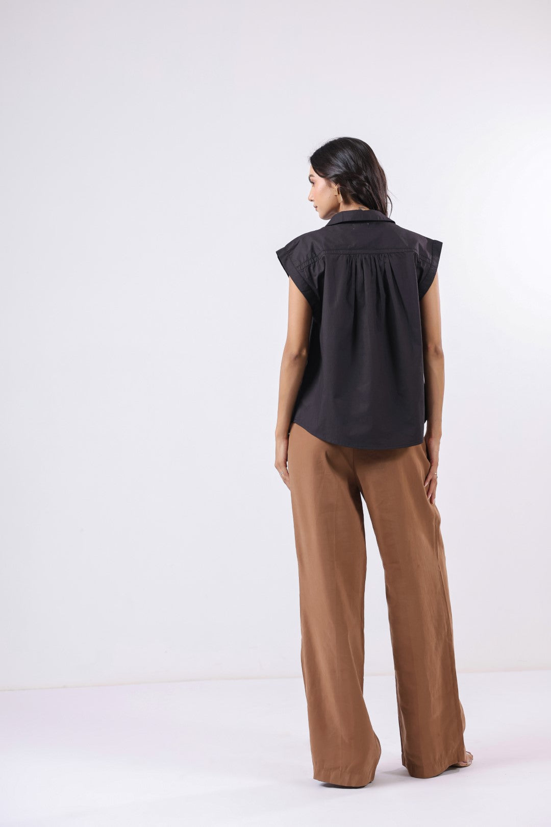 Women’s black cotton tops