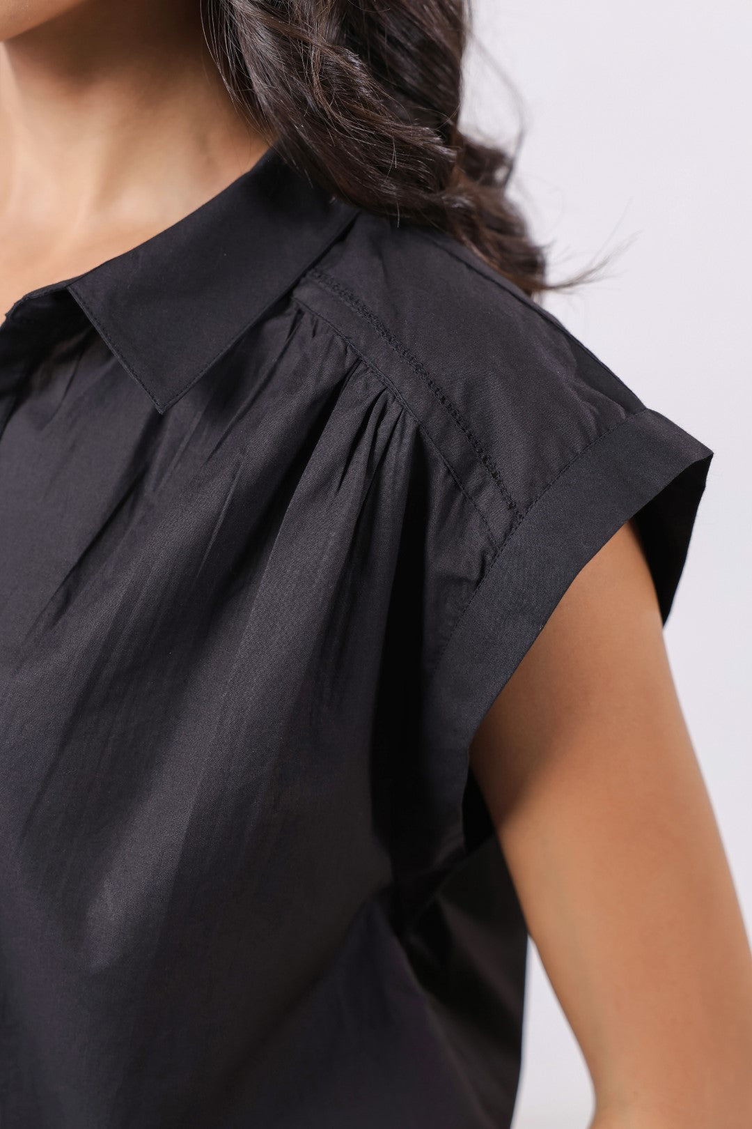 Women’s black cotton tops