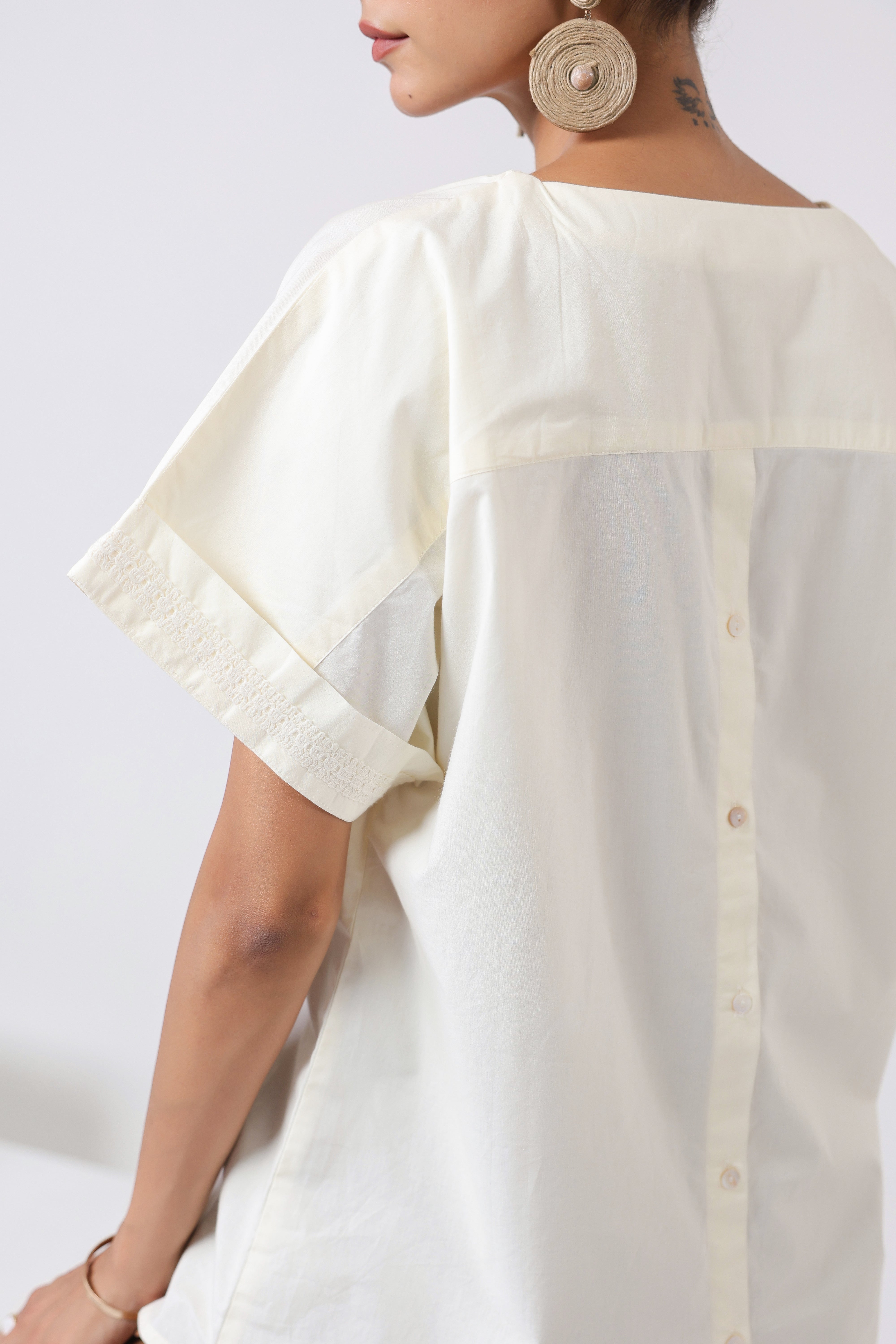 Women's off White Cotton Top