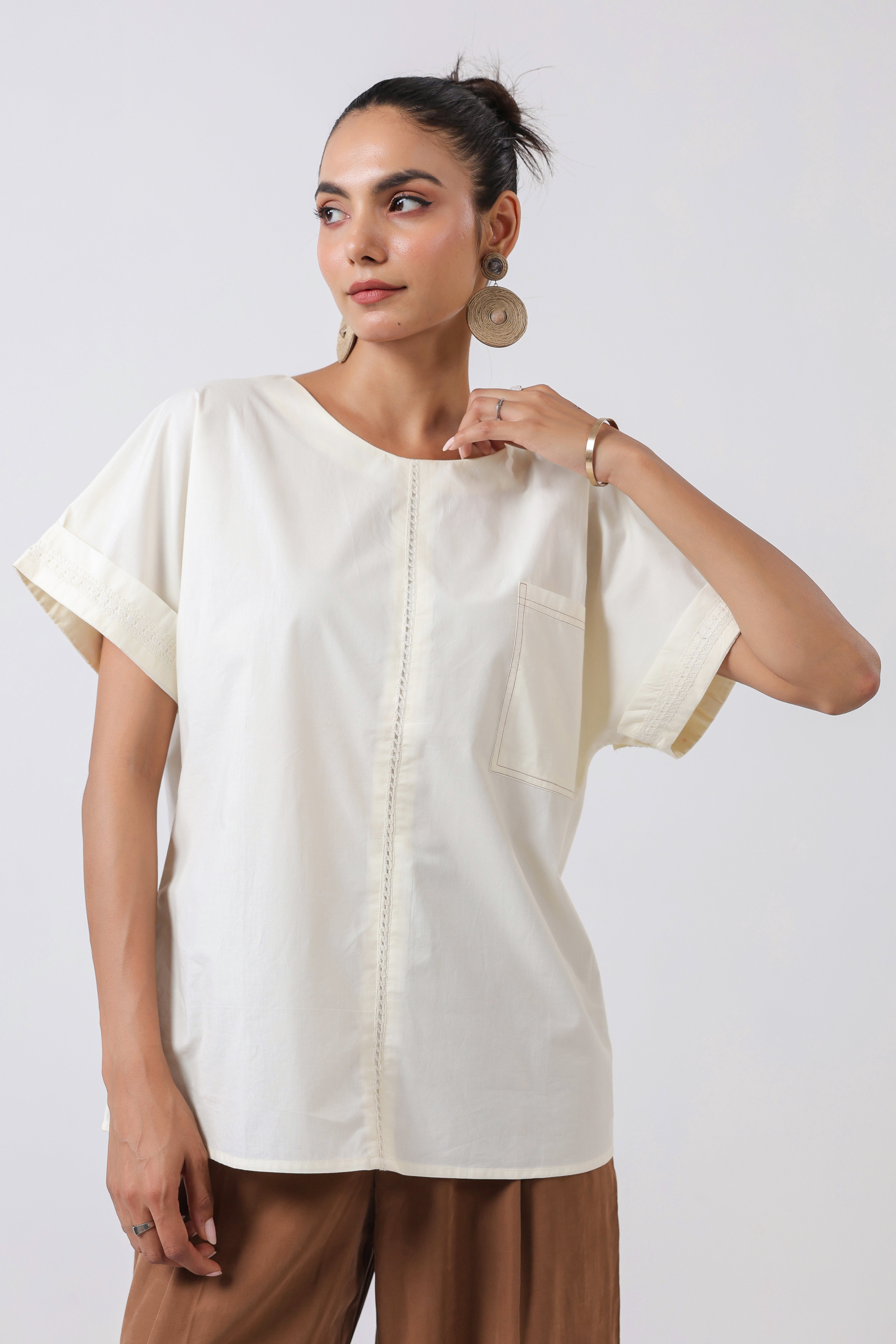 Women's off White Cotton Top