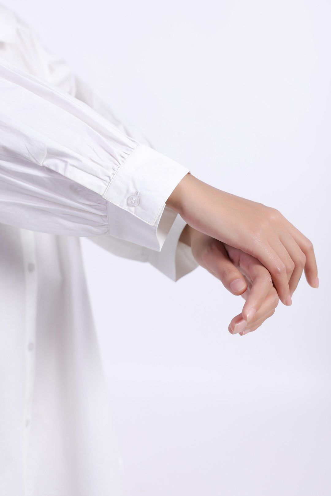MUUN Women's White Solid Cotton Dress