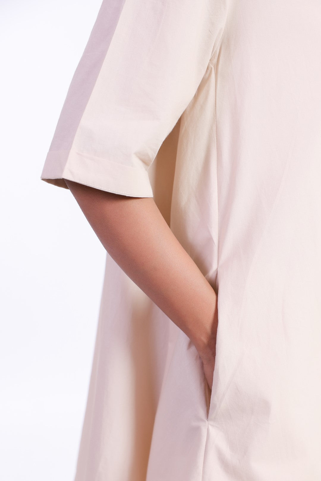 MUUN Women's Beige Solid Cotton Dress