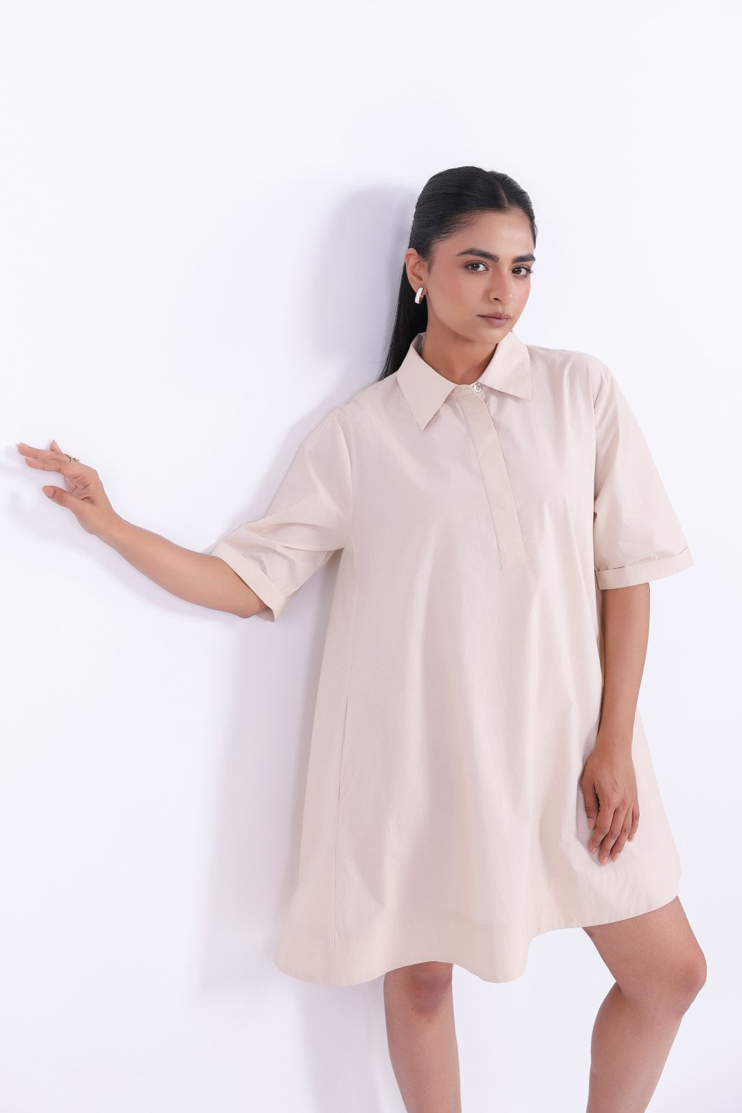 MUUN Women's Beige Solid Cotton Dress