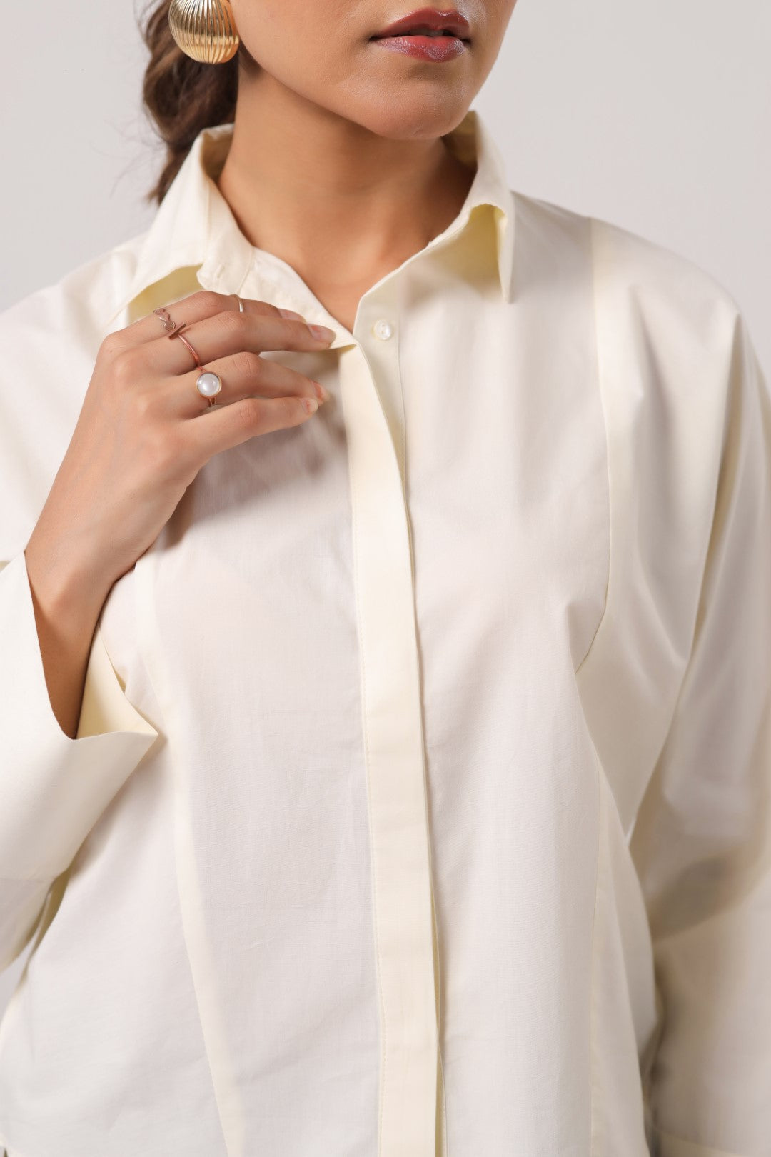 Women's off-white cotton tops