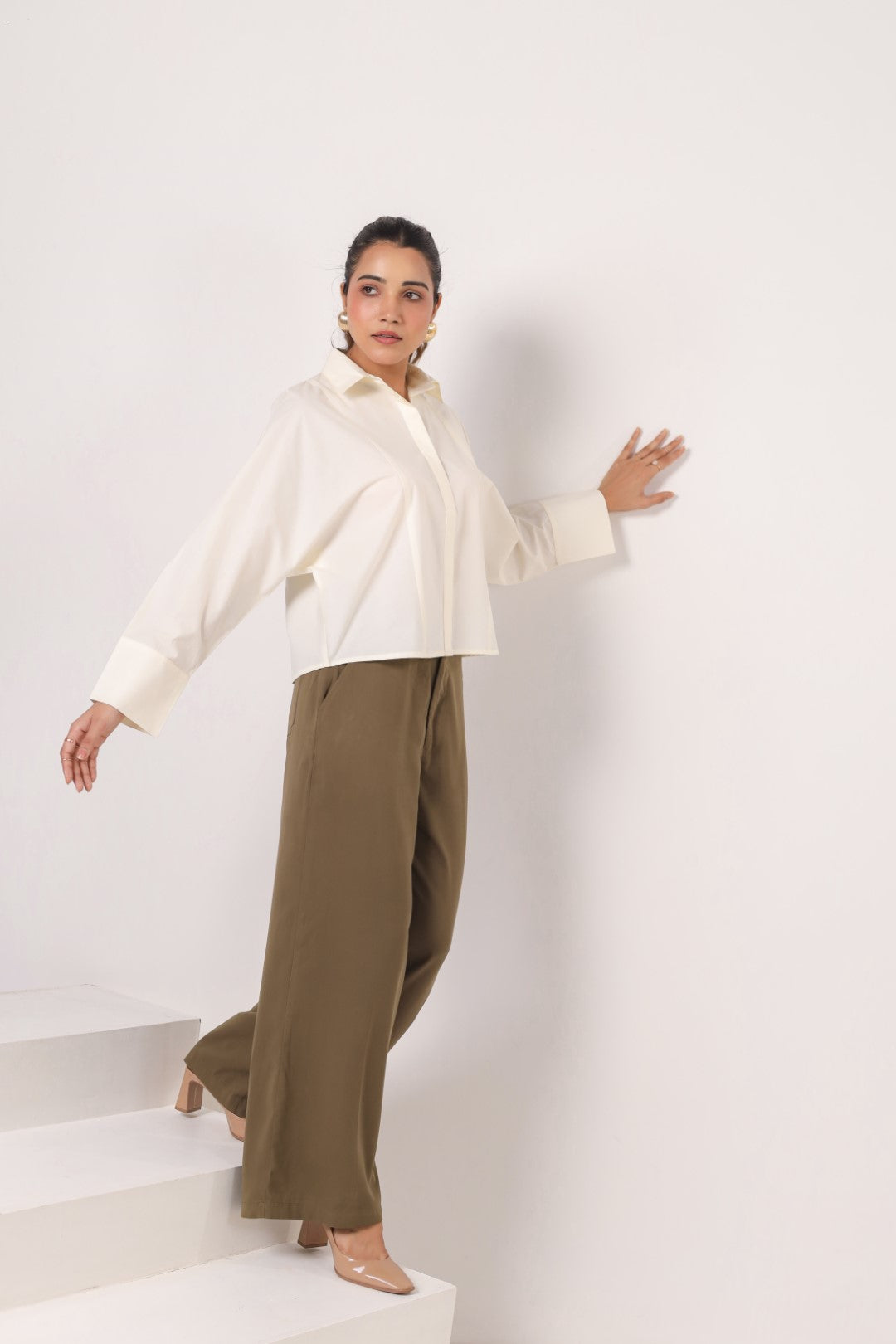 Women's off-white cotton tops