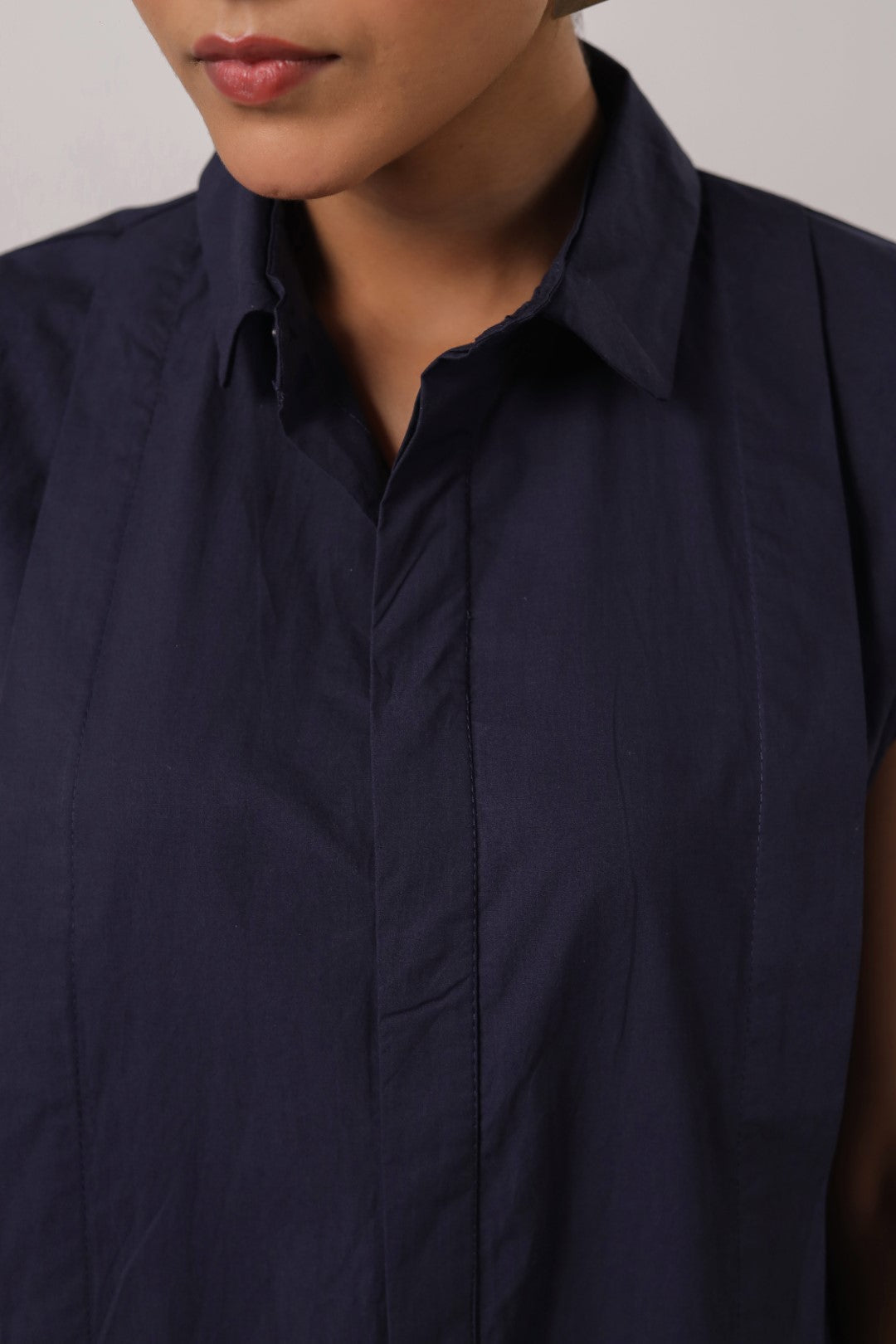 Women’s Navy Cotton Poplin Top