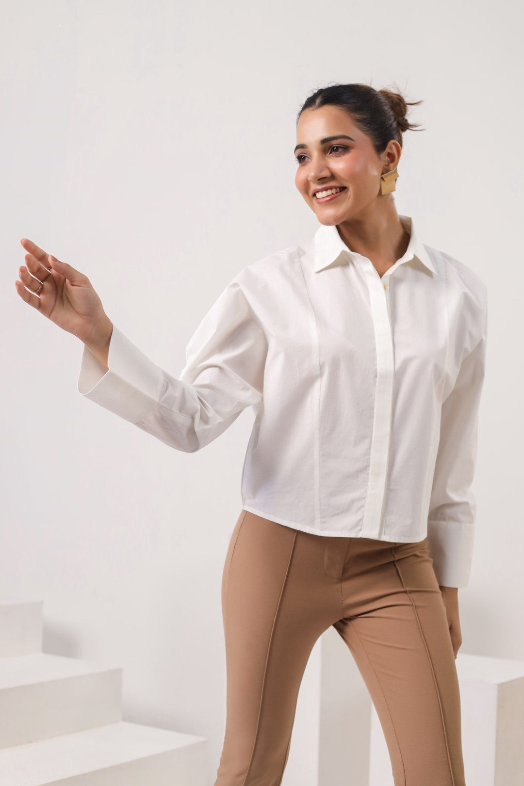 Women's white cotton tops
