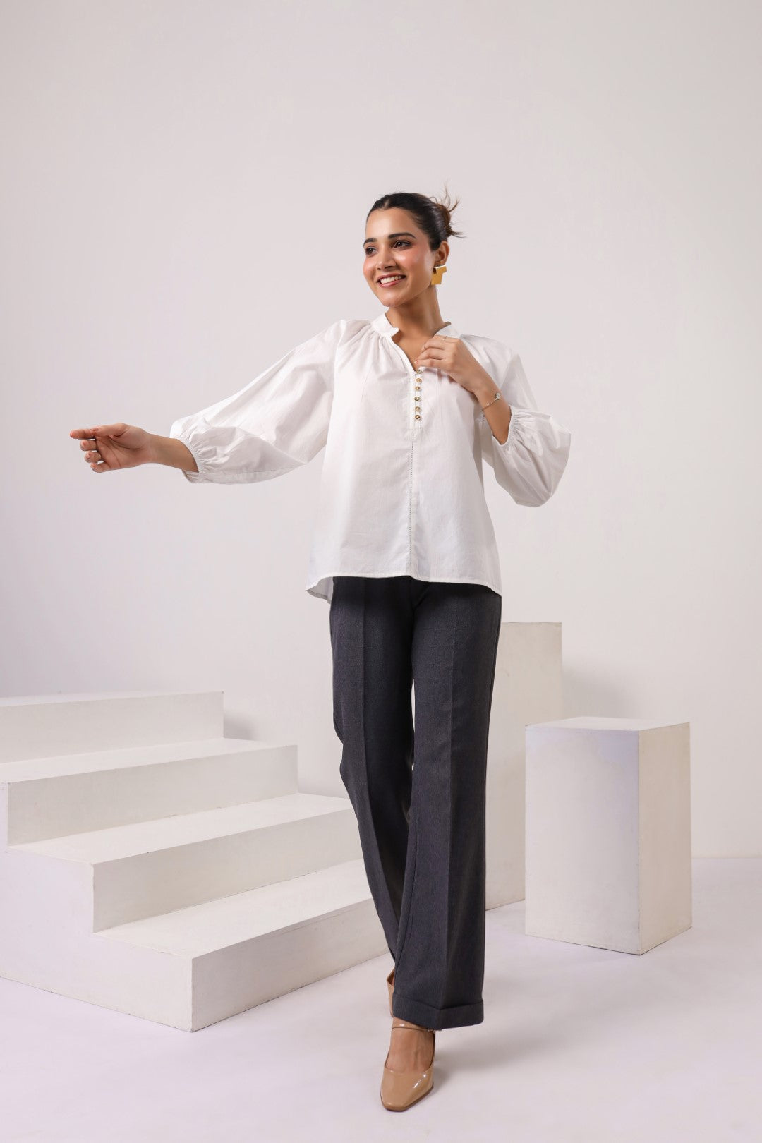 Women's white cotton tops