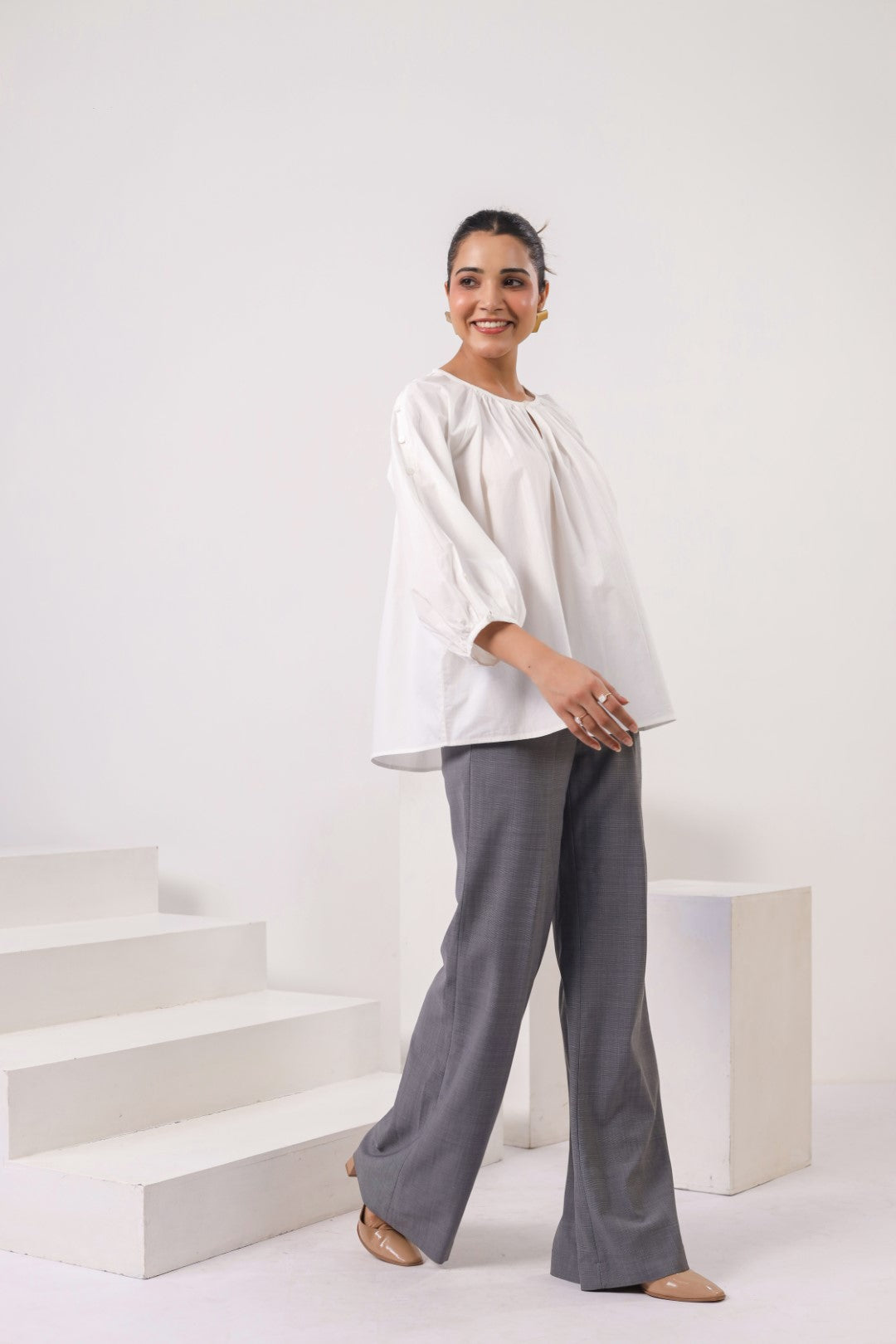 Women's white cotton tops