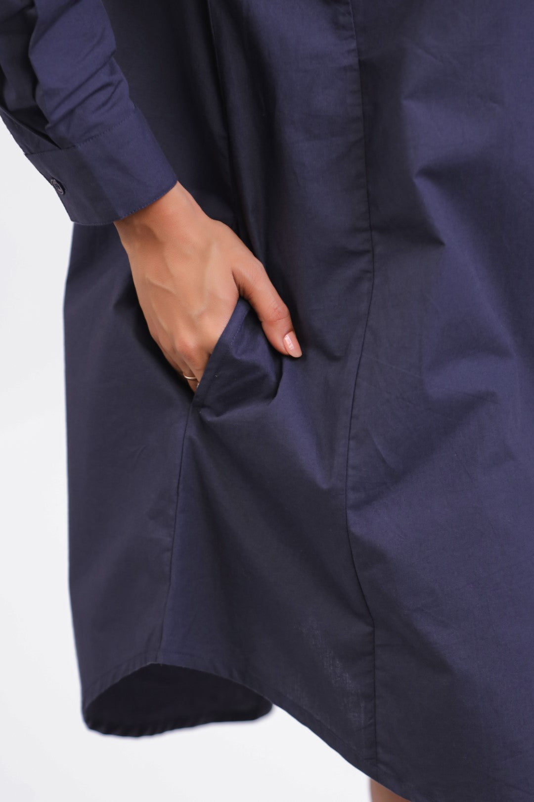 MUUN Women Navy Solid Cotton Full Sleeve Mandarin Collar Midi Dress with Pocket
