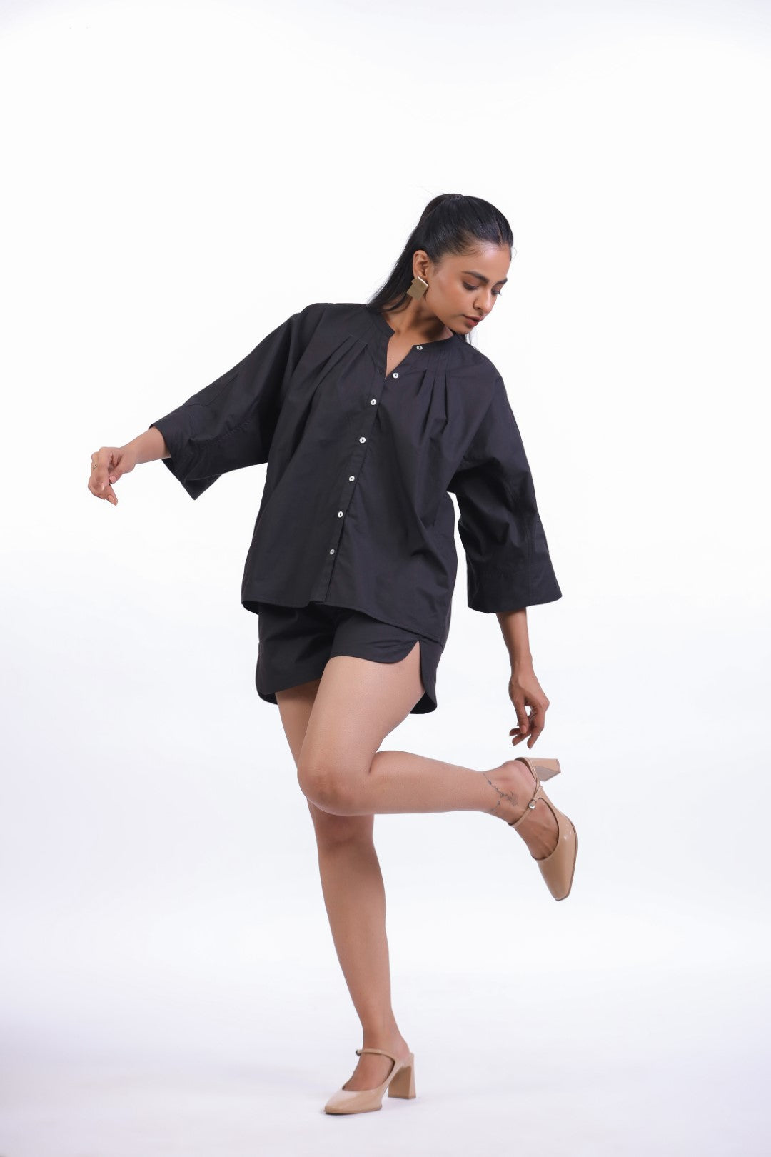 Women’s Black Solid Cotton Poplin Top