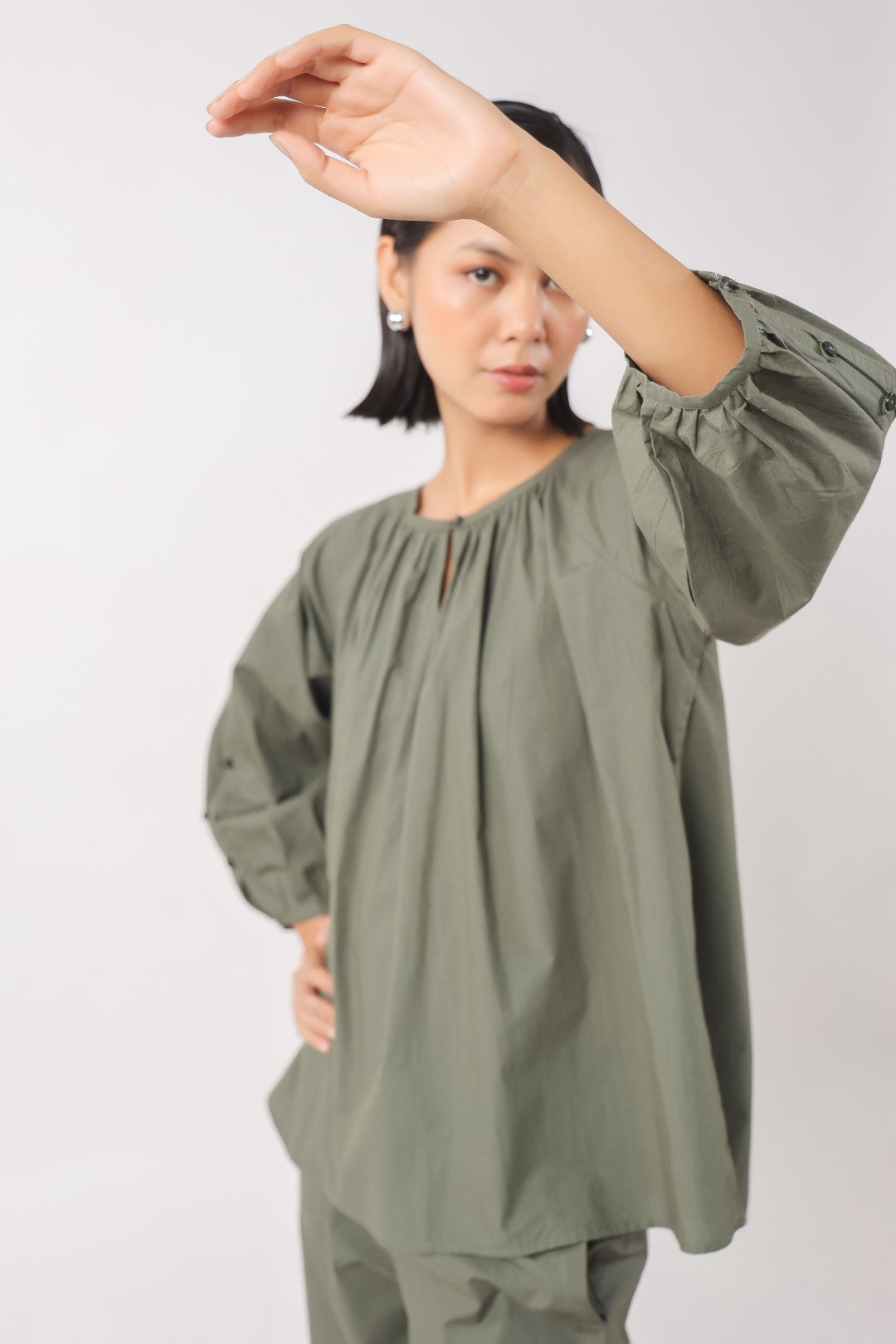 Women’s Navy Cotton Poplin Top