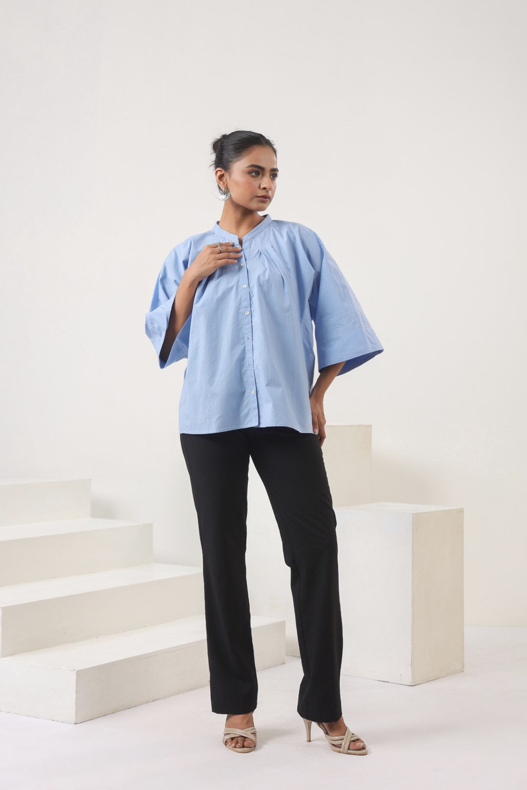 Women's blue cotton tops