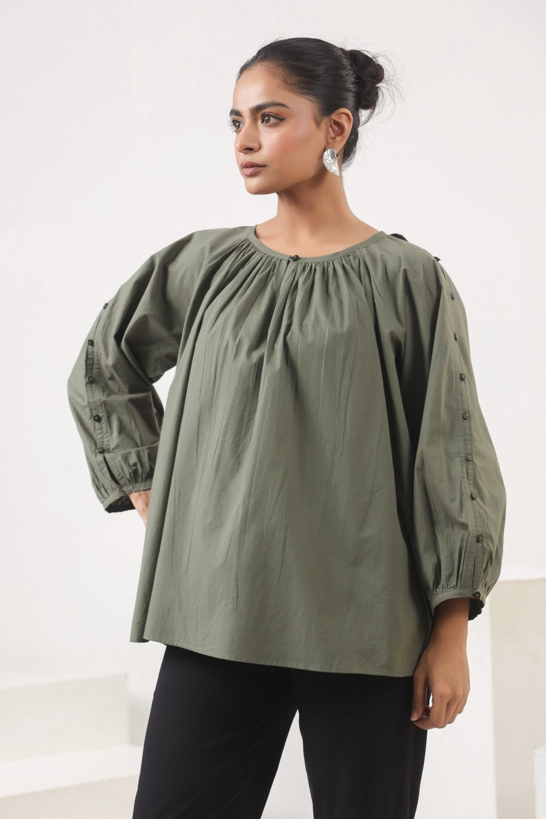 Women's green cotton tops