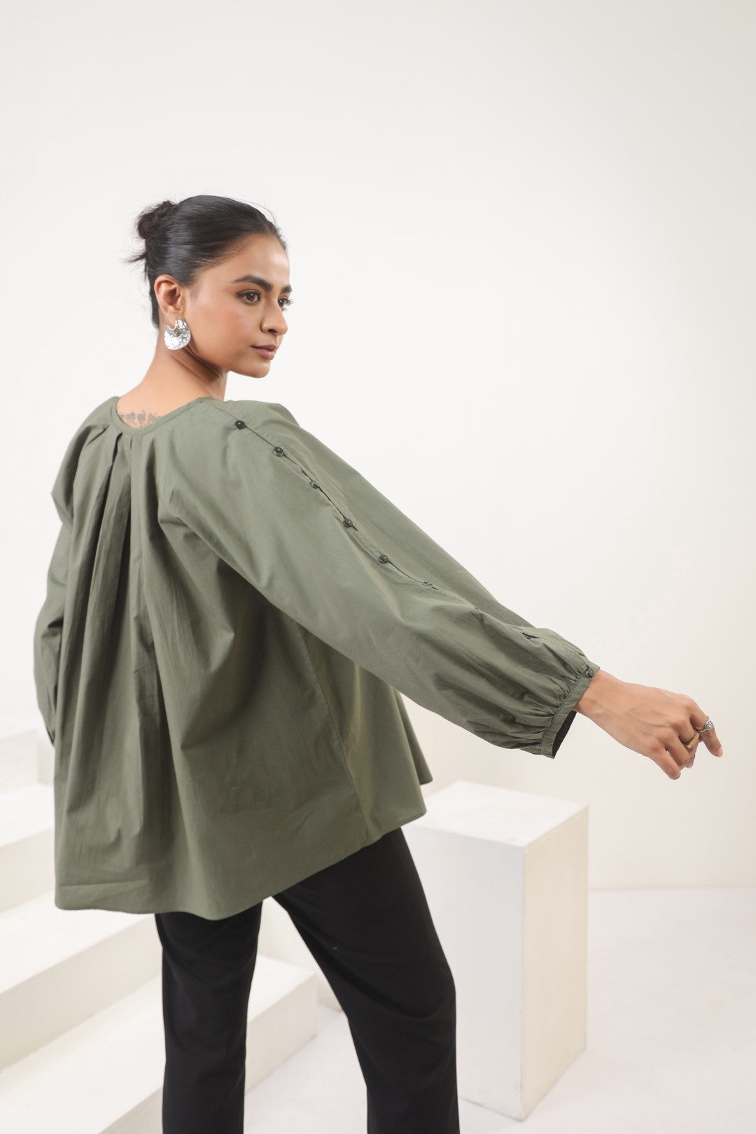Women's green cotton tops