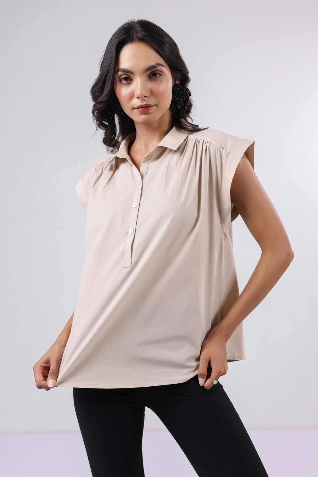 Women's beige cotton tops