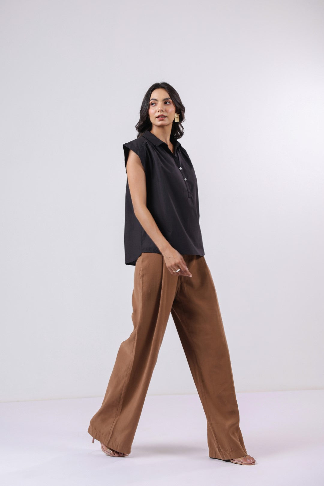 Women’s black cotton tops