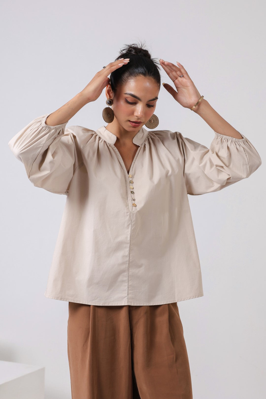 Women's beige cotton tops