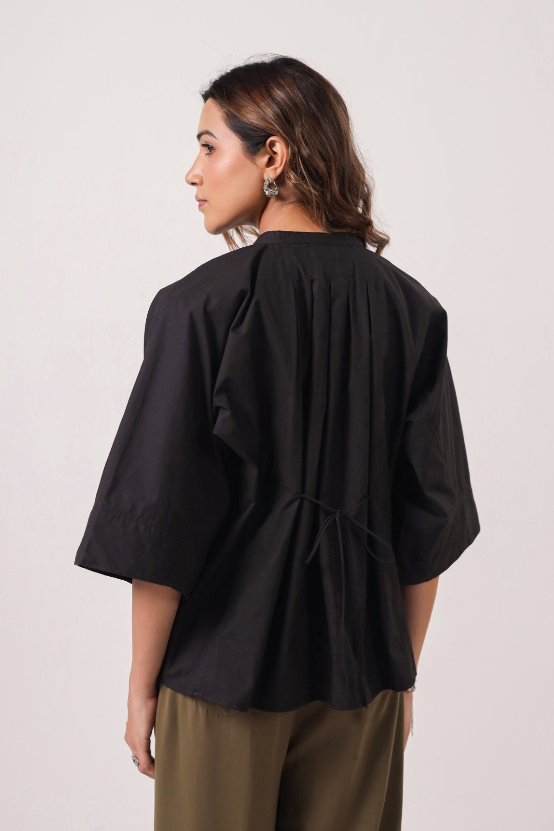 Women’s black cotton tops