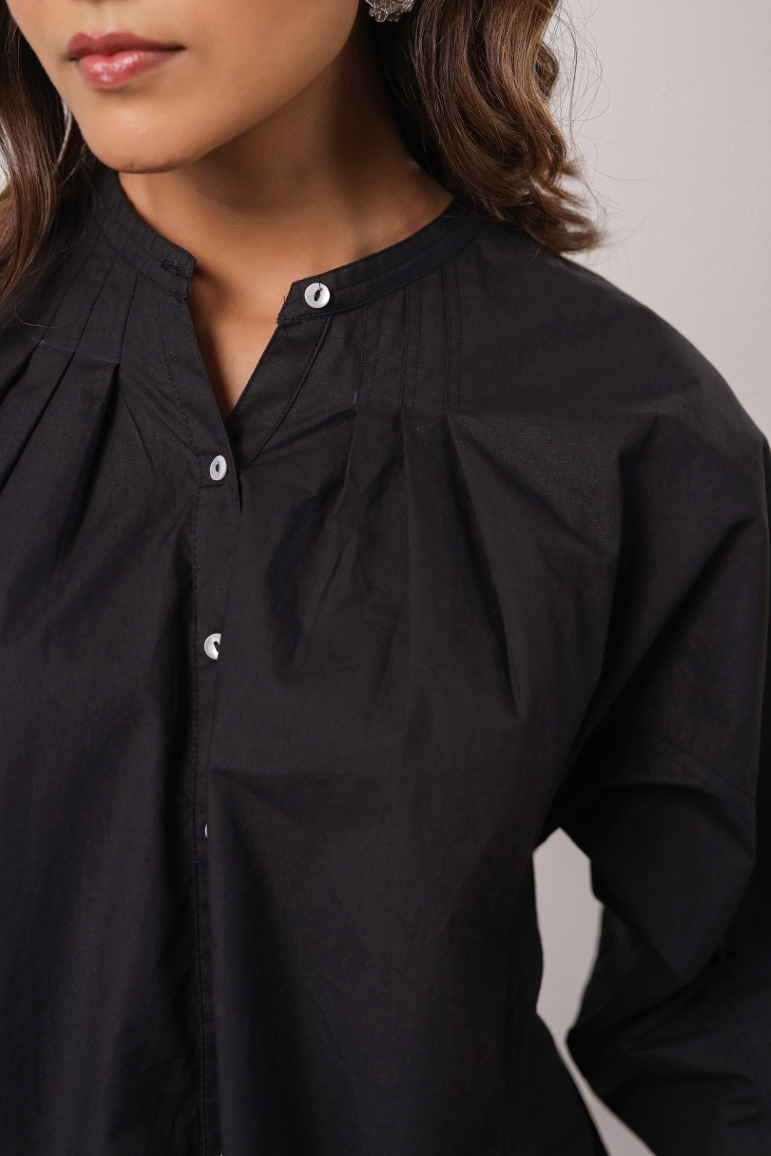 Women’s black cotton tops