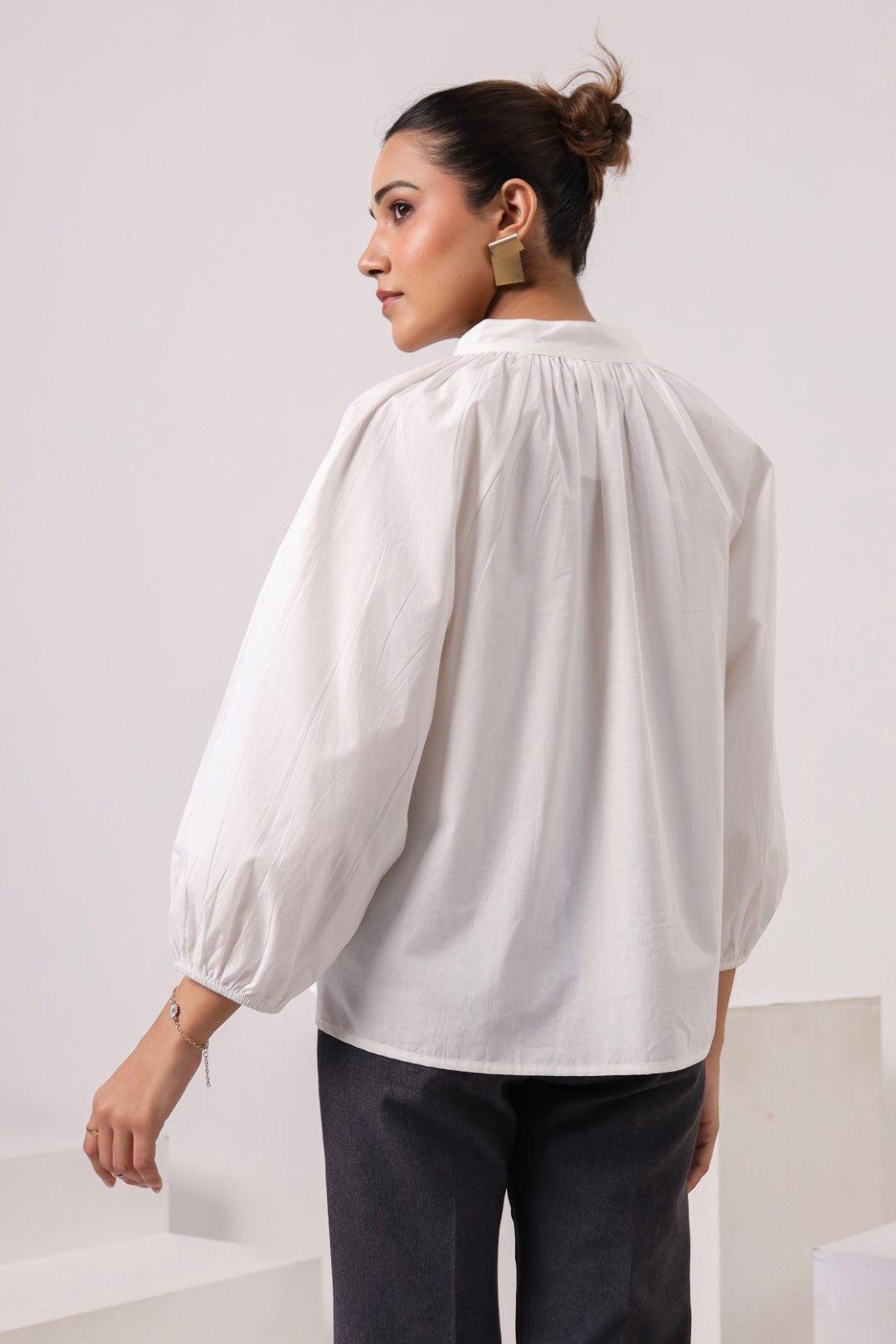 Women's white cotton tops