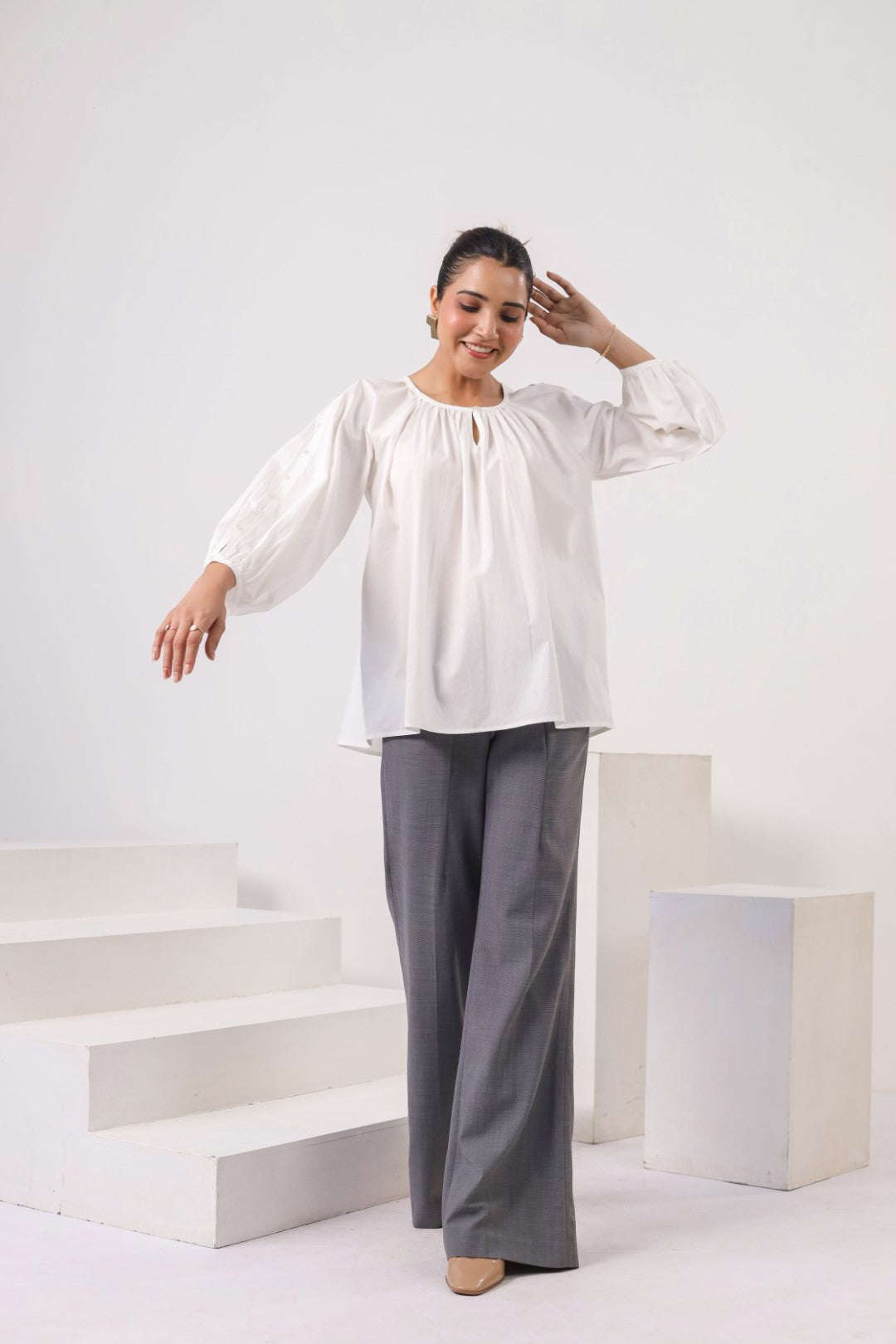 Women's white cotton tops