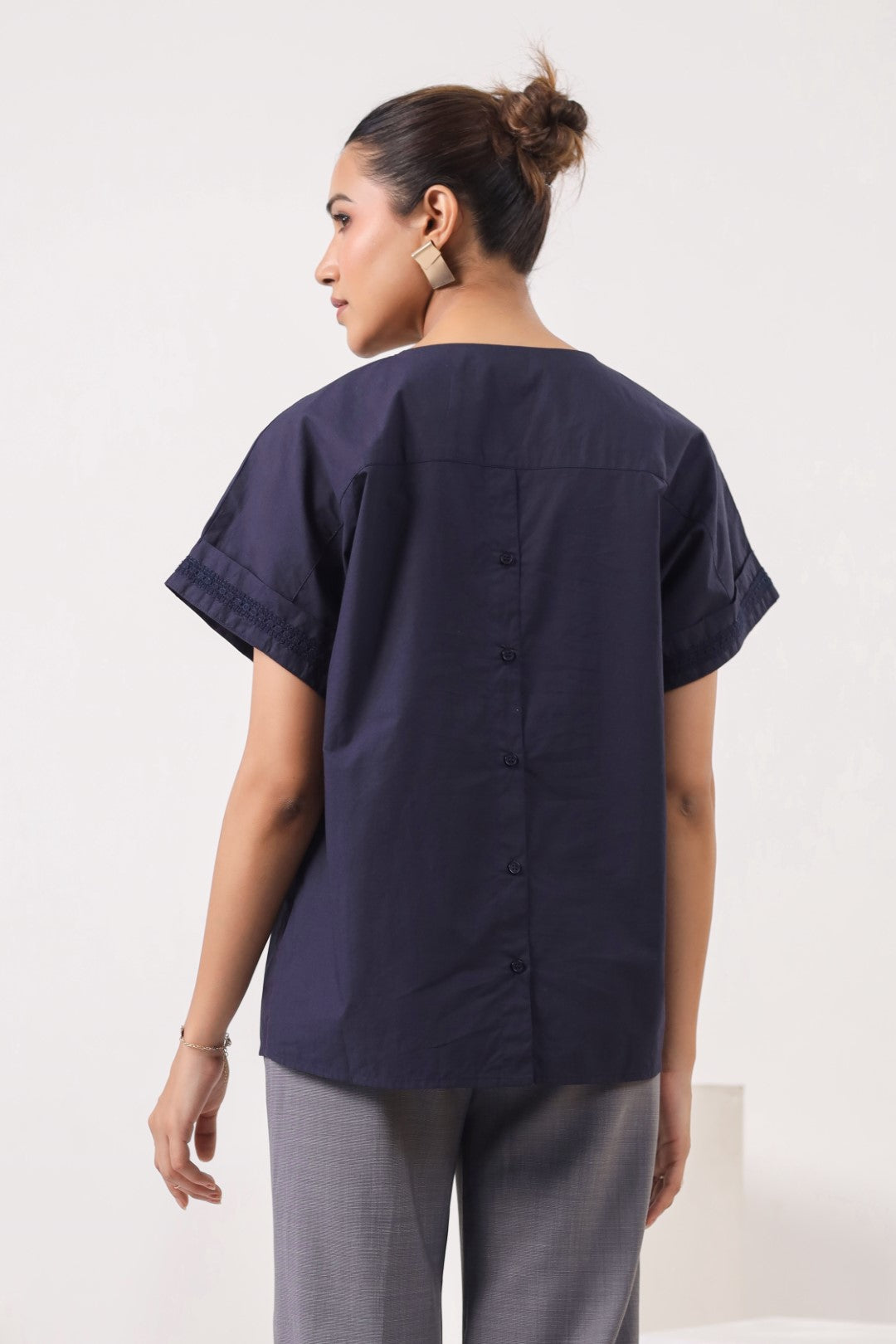 Women’s Navy Cotton Poplin Top