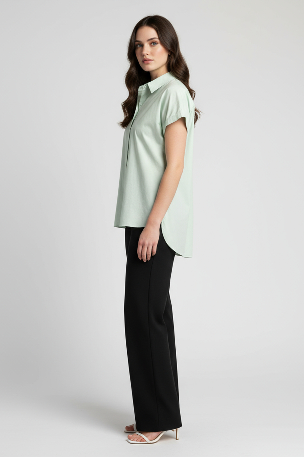 Women’s Mint Green Short-Sleeve Cotton Shirt – Button-Down, Relaxed Fit, Casual Summer Top